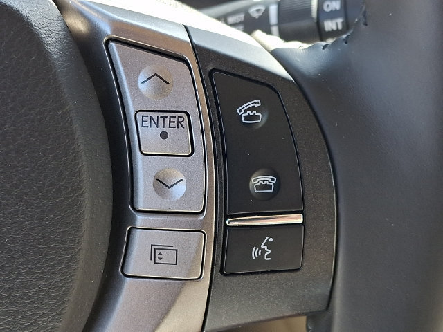Used 2015 Lexus RX 450h AWD image 27