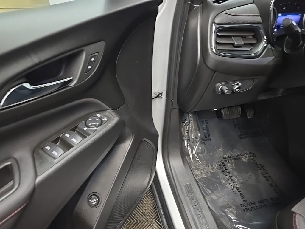 Used 2022 Chevrolet Equinox RS AWD/4WD image 27