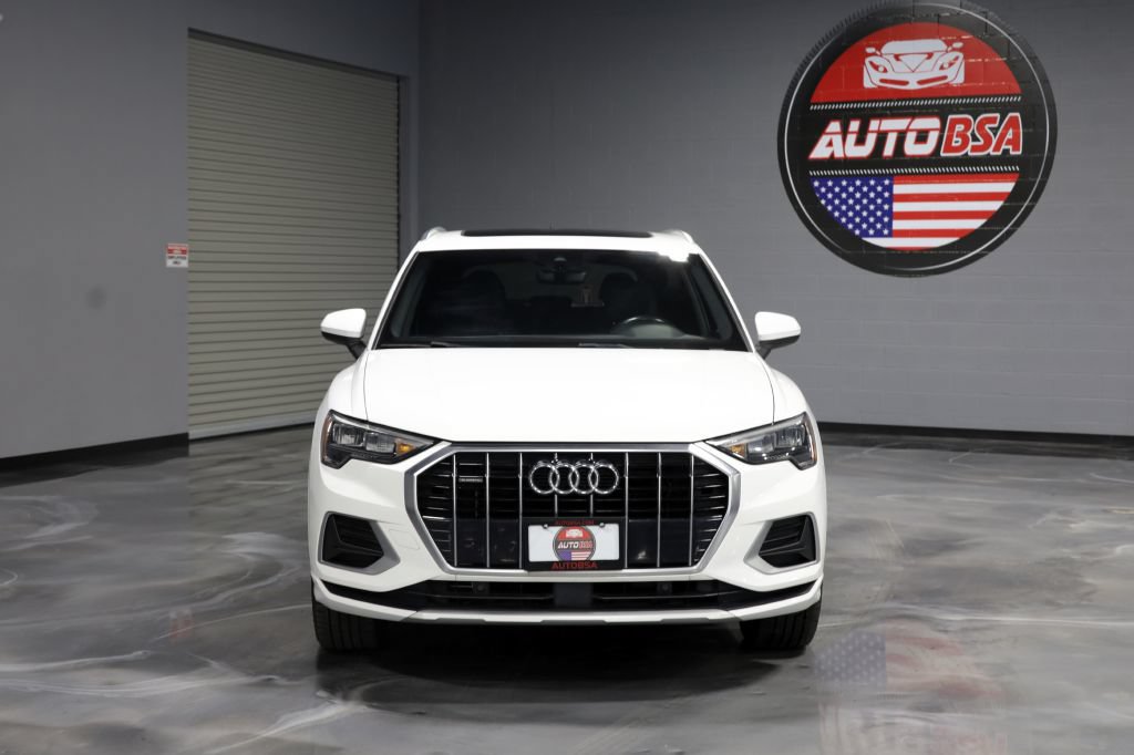 Used 2021 Audi Q3 2.0T Premium w/ 19" Wheel Package AWD/4WD image 2