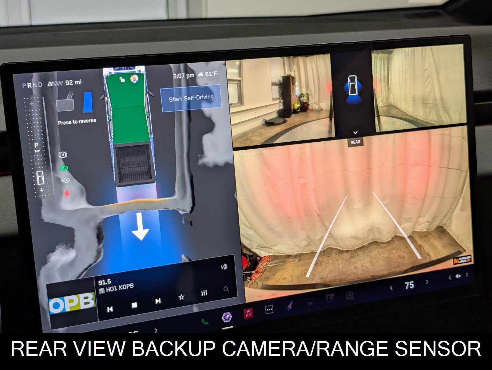 Used 2025 Tesla Cybertruck AWD Crew Cab image 40