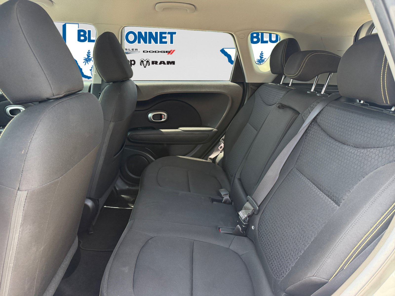 Used 2015 Kia Soul + FWD image 20