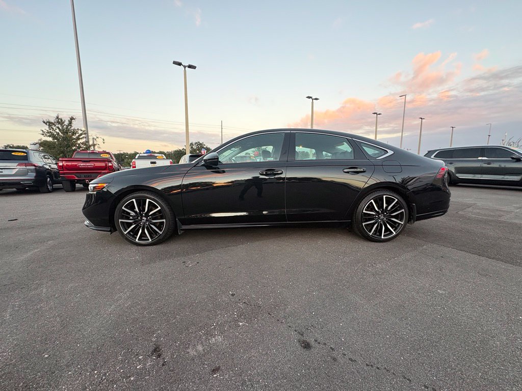 Used 2025 Honda Accord Touring image 6