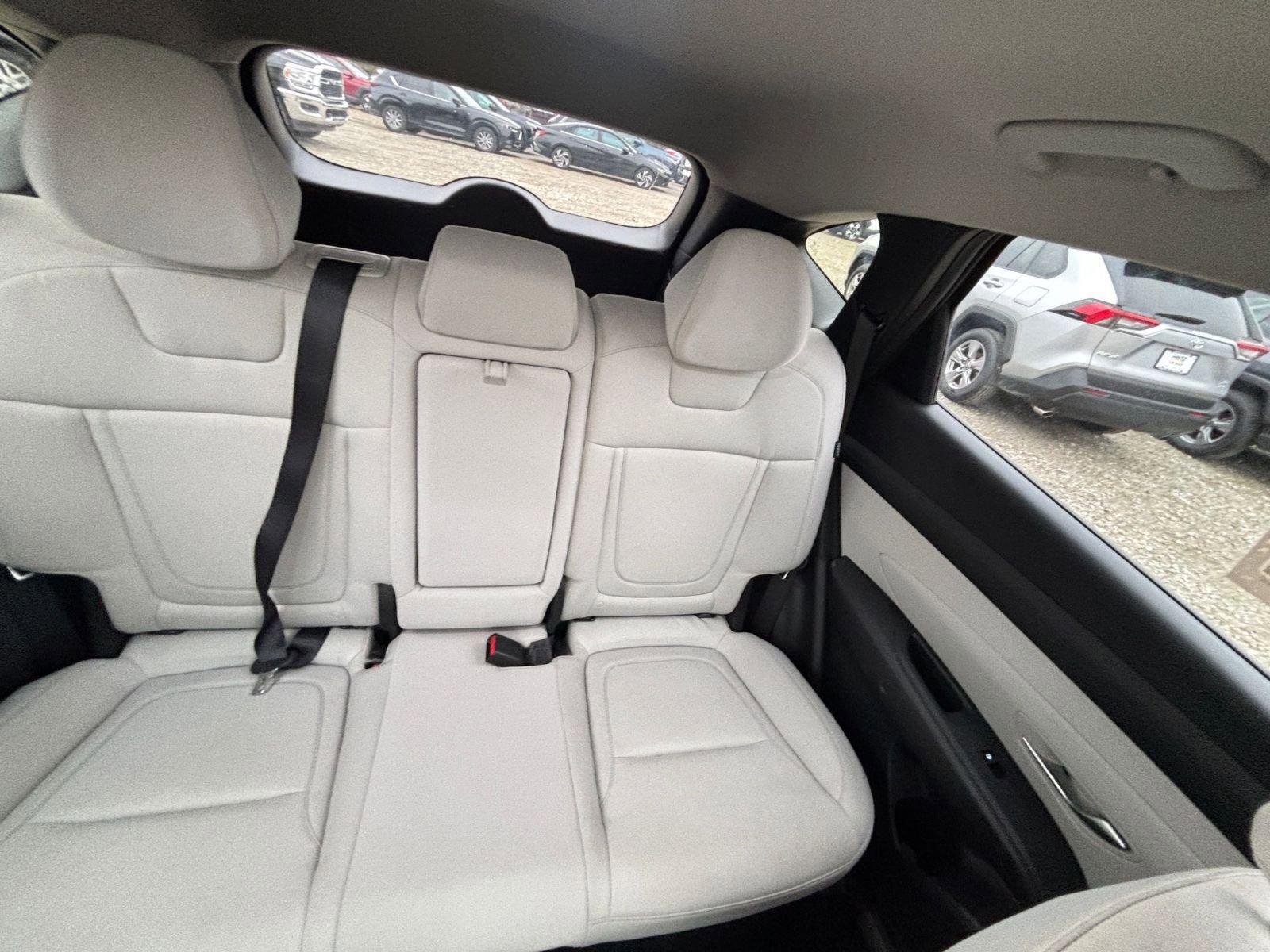 Used 2025 Hyundai Tucson Blue image 37