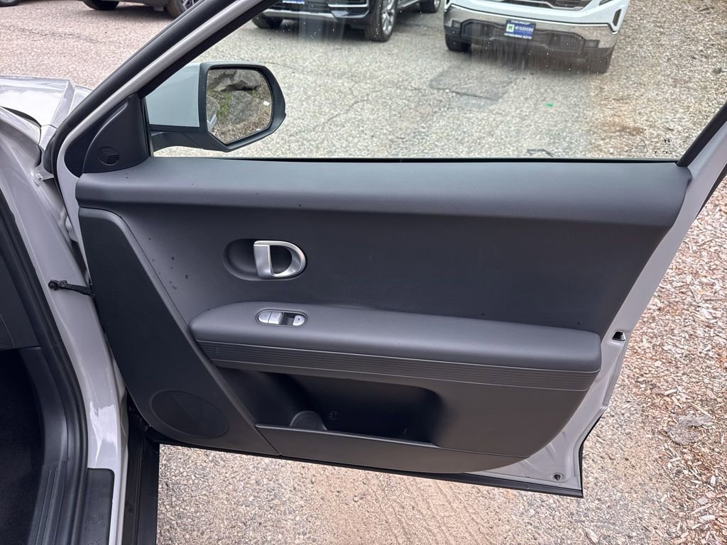 Certified 2023 Hyundai Ioniq 5 SE RWD image 16
