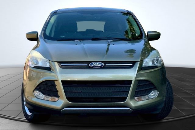 Used 2014 Ford Escape SE image 2