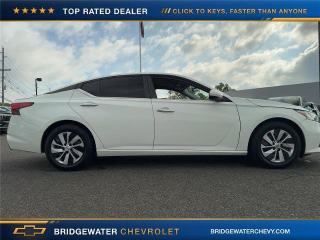 Used 2019 Nissan Altima 2.5 S FWD image 6
