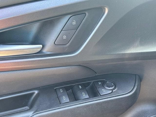 Certified 2024 Chevrolet Equinox EV RS FWD image 6
