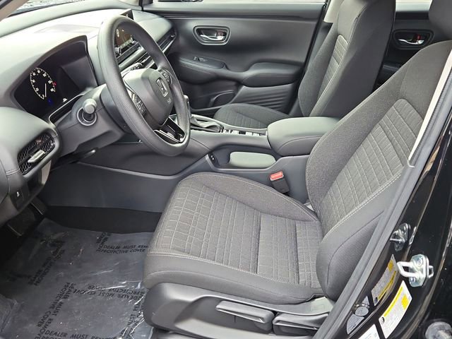 Used 2025 Honda HR-V LX image 11