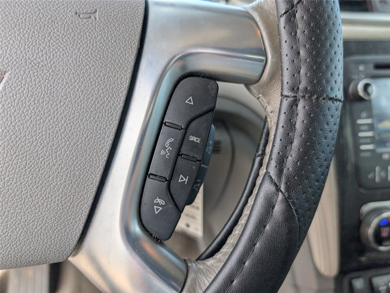 Used 2017 Chevrolet Traverse Premier image 23