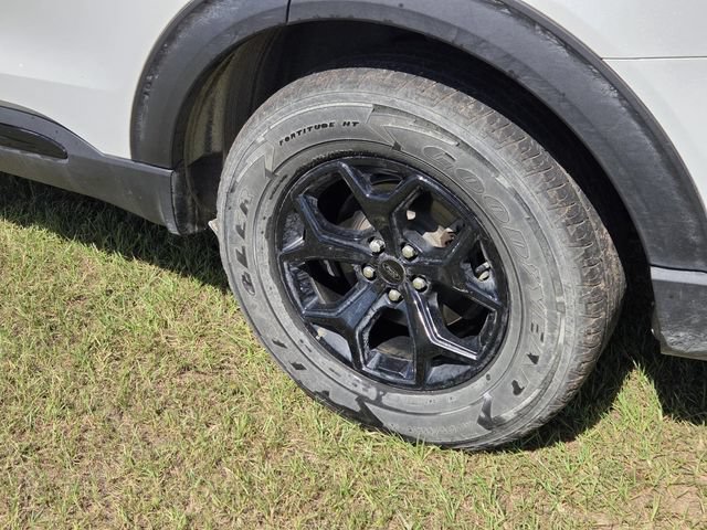 Used 2023 Ford Explorer Timberline AWD/4WD image 5