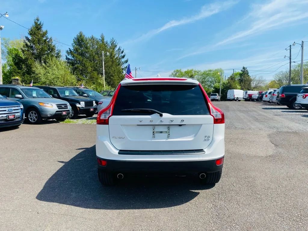 Used 2012 Volvo XC60 T6 image 4