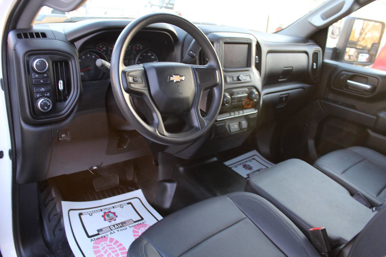 Used 2021 Chevrolet Silverado 2500 W/T w/ WT Convenience Package image 9