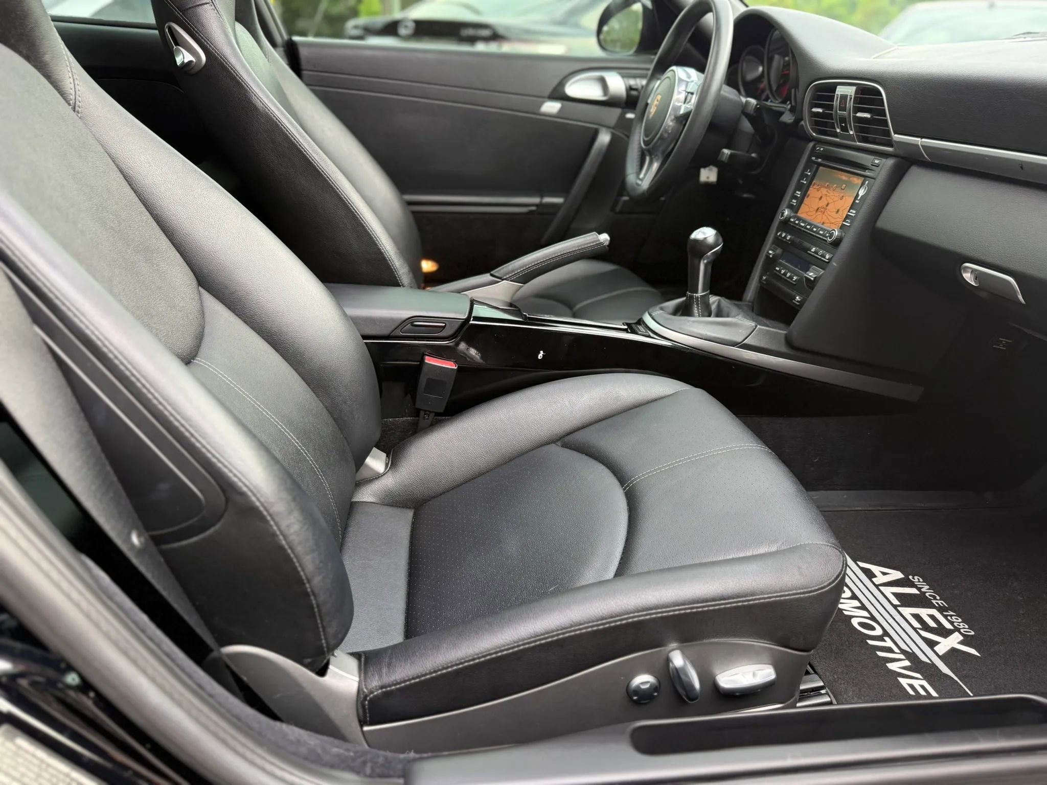 Used 2012 Porsche 911 Carrera Black Edition RWD image 36