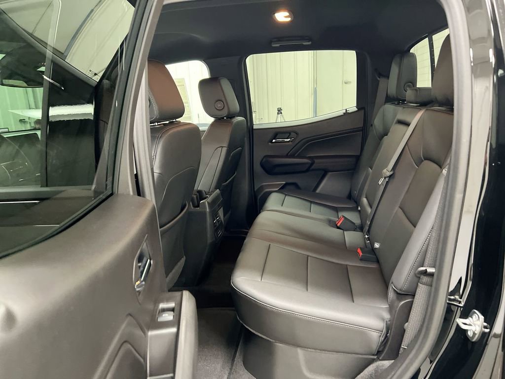 New 2026 Chevrolet Colorado LT image 23
