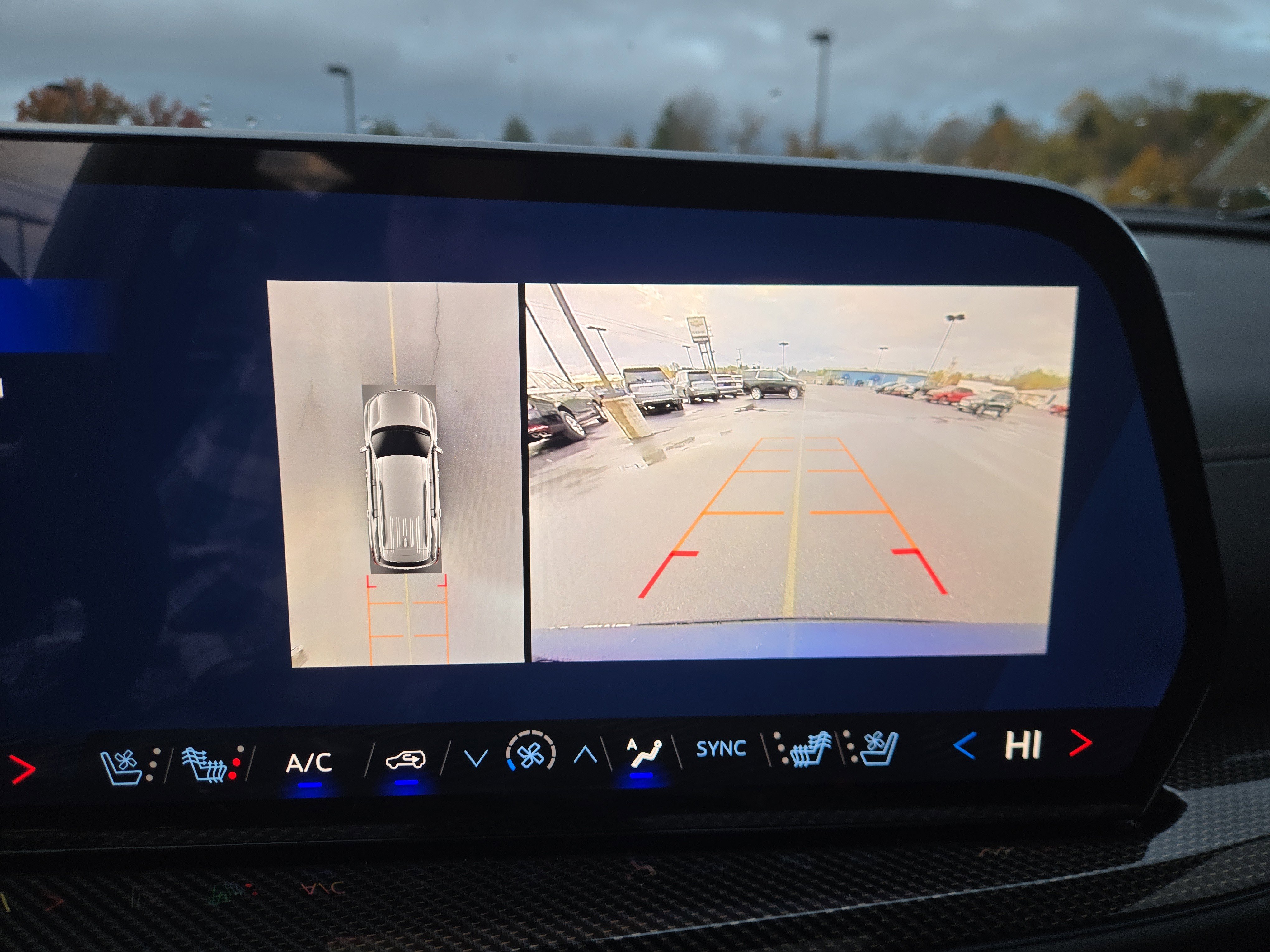 New 2026 Chevrolet Traverse High Country w/ LPO, Floor Liner Package image 27