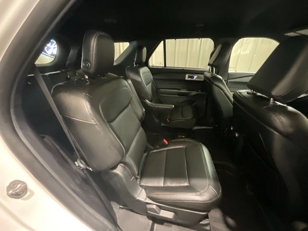 Used 2020 Ford Explorer Limited AWD/4WD image 14