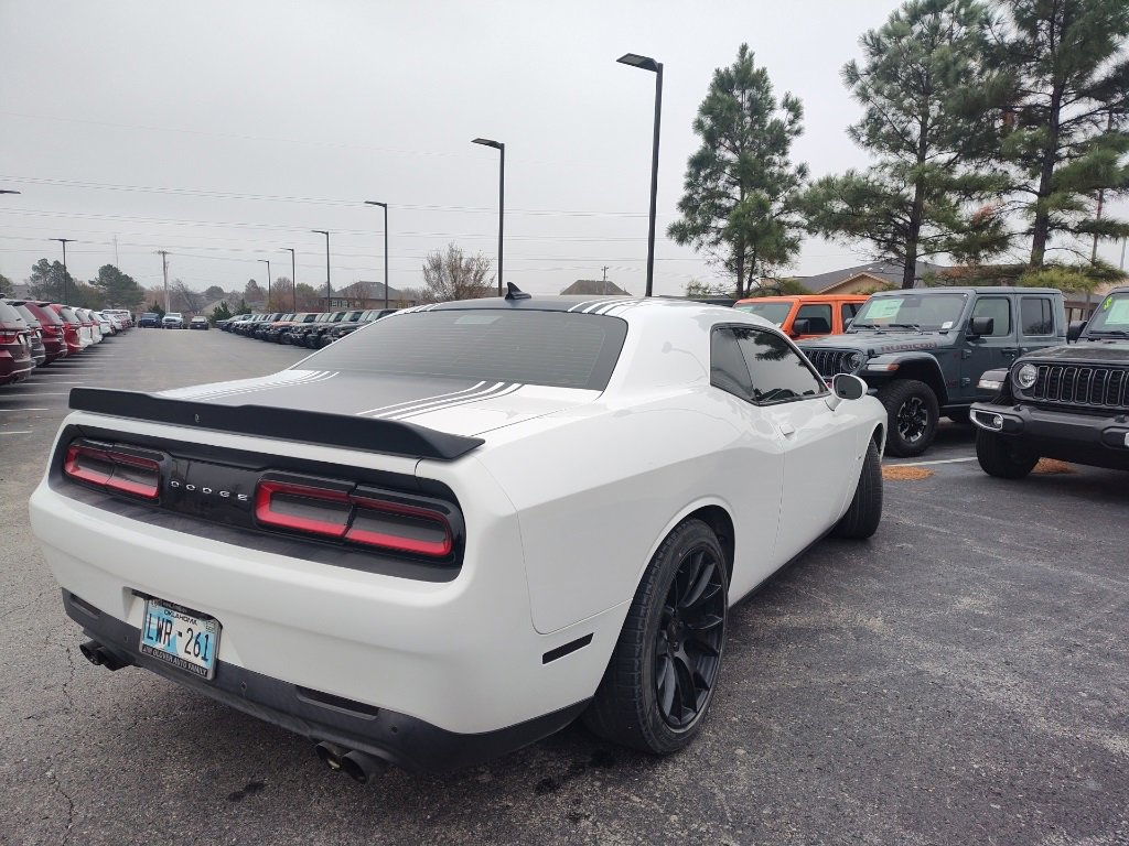 Used 2015 Dodge Challenger R/T Plus image 7