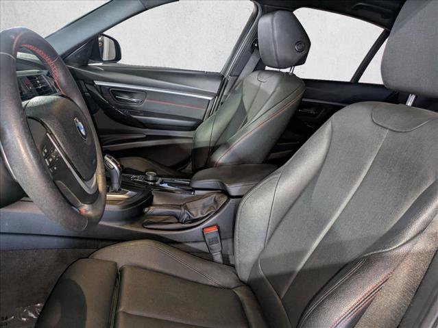 Used 2018 BMW 330i Sedan RWD image 15