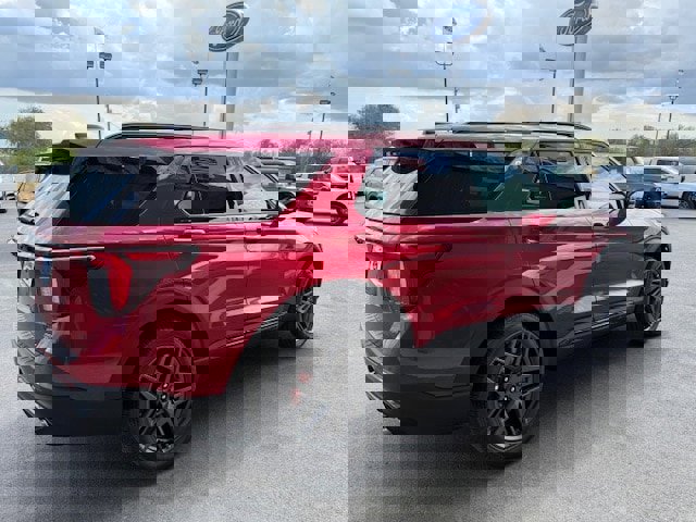 New 2025 Ford Explorer ST image 6