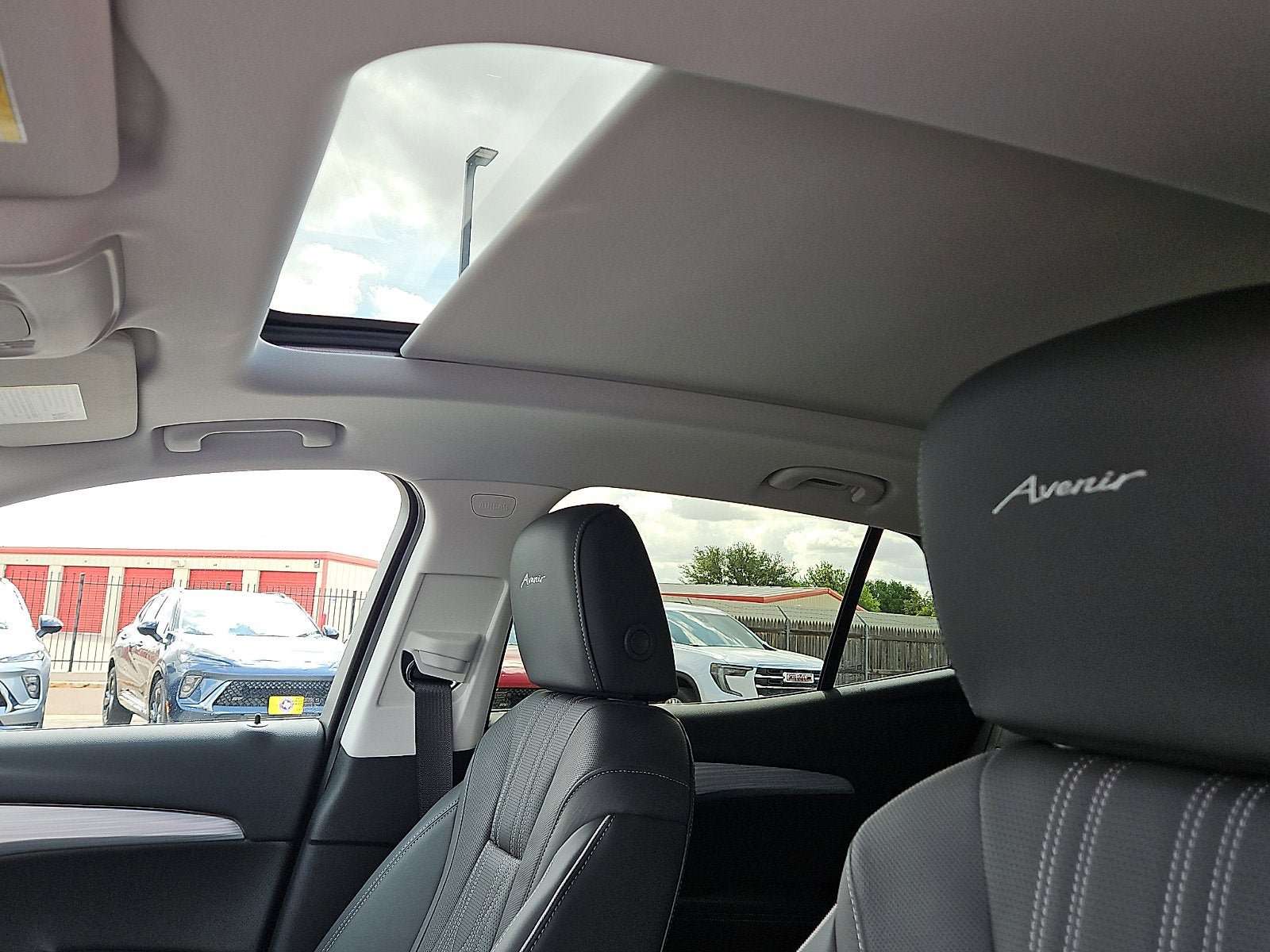New 2026 Buick Envision Avenir AWD/4WD image 12