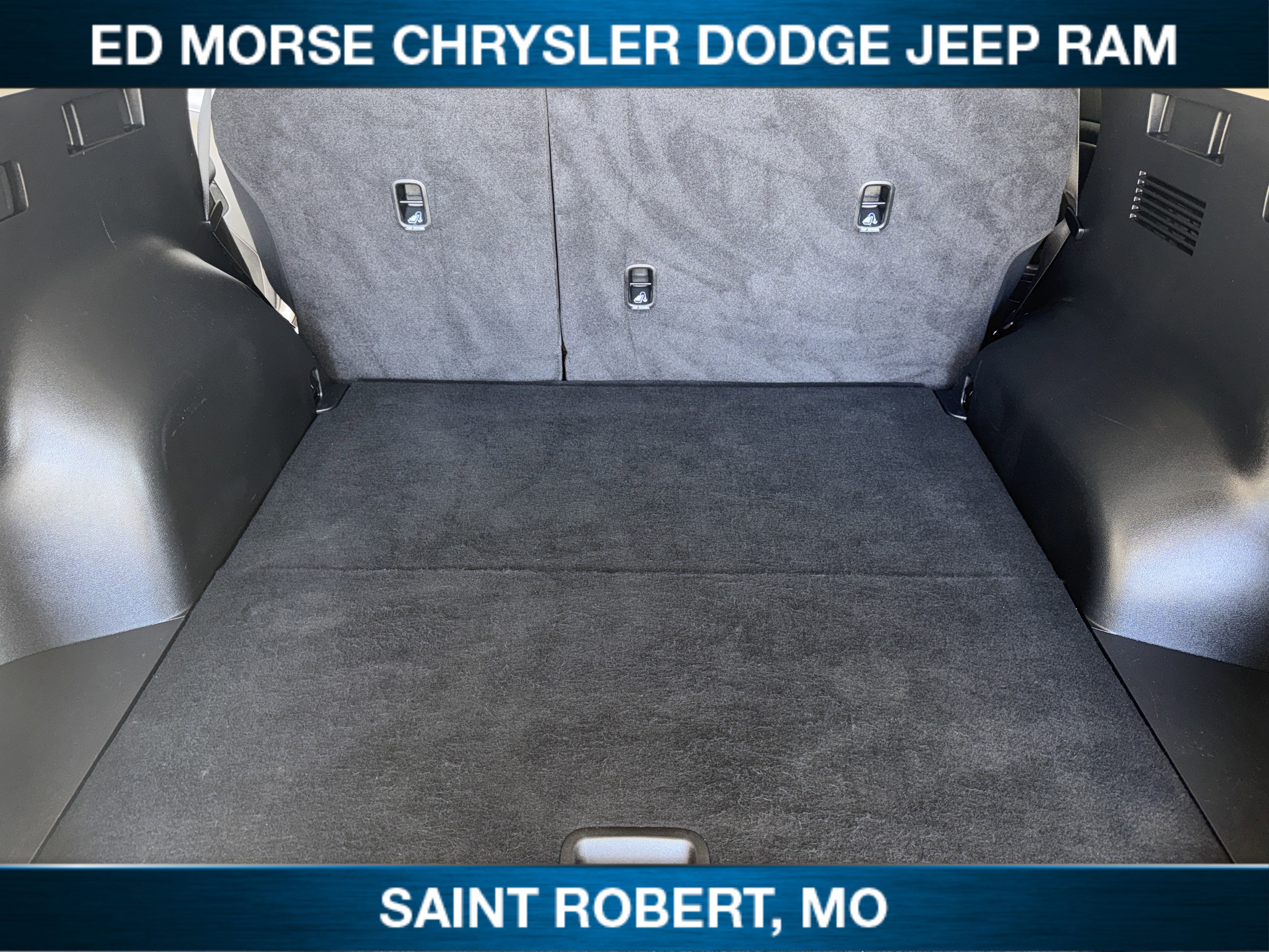 Used 2025 Kia Sportage EX image 33