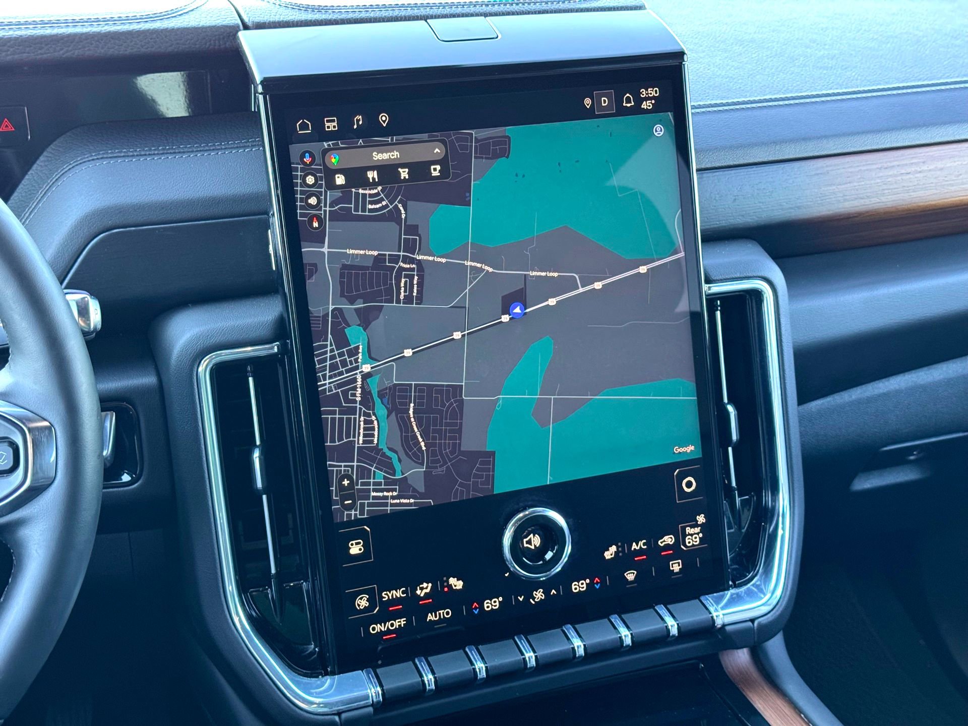 Used 2025 GMC Yukon Denali image 30