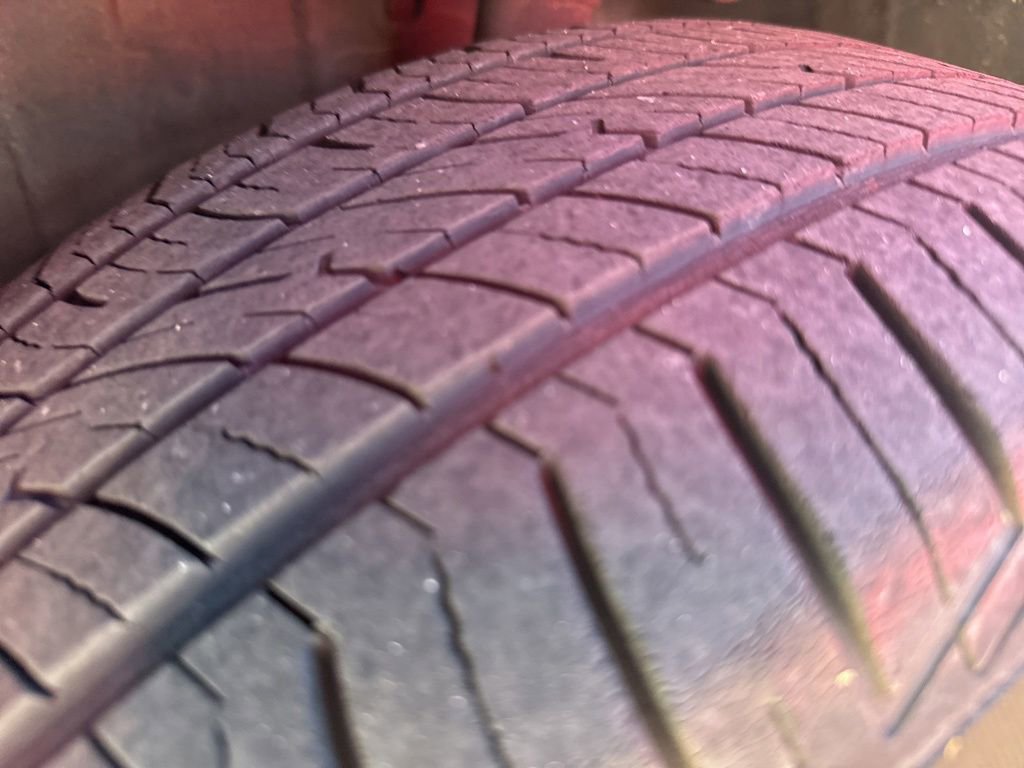 Used 2015 Toyota RAV4 XLE FWD image 14