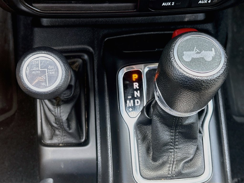 Certified 2023 Jeep Wrangler Unlimited w/ Cold Weather Group AWD/4WD image 18