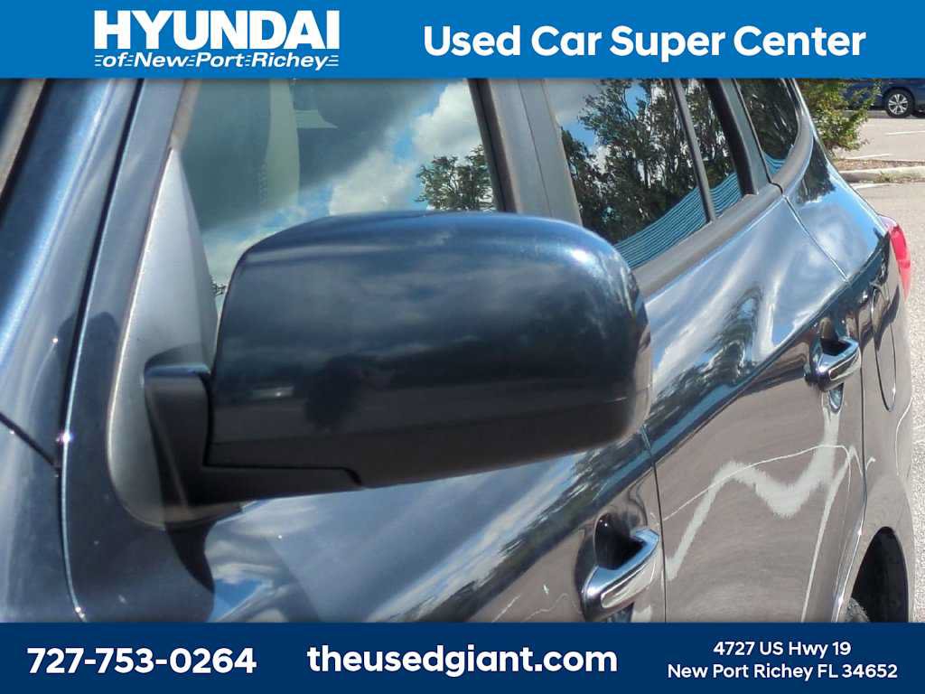 Used 2011 Hyundai Santa Fe Limited FWD image 11