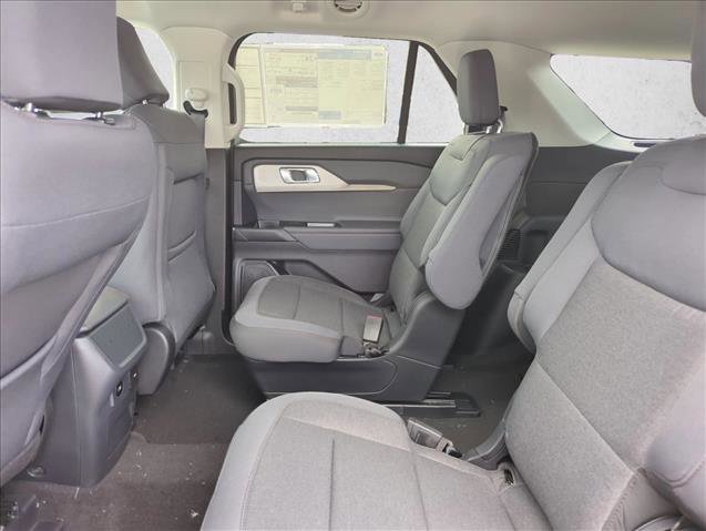 New 2026 Ford Explorer Active image 16