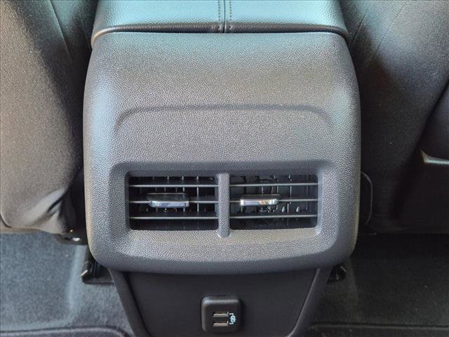 Used 2024 GMC Terrain SLE FWD image 17