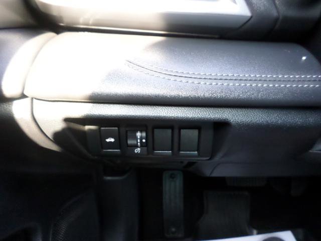 Used 2022 Subaru Legacy Limited image 24