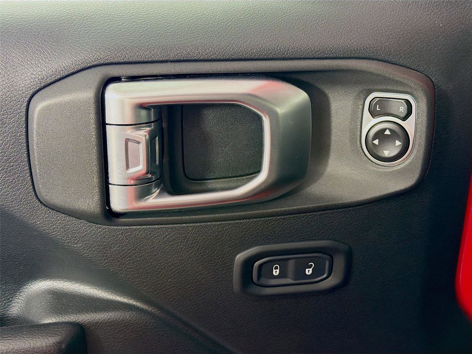 Used 2020 Jeep Gladiator Sport w/ Quick Order Package 24S image 18