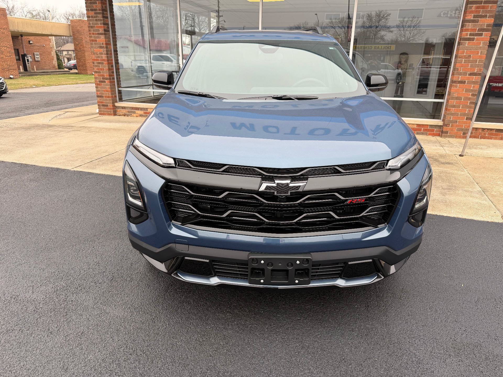 New 2026 Chevrolet Equinox RS w/ Convenience Package III FWD image 6