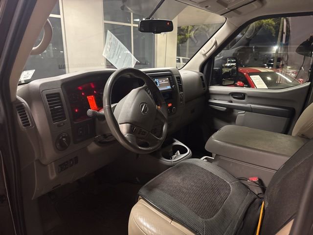 Used 2018 Nissan NV 3500 SL image 15