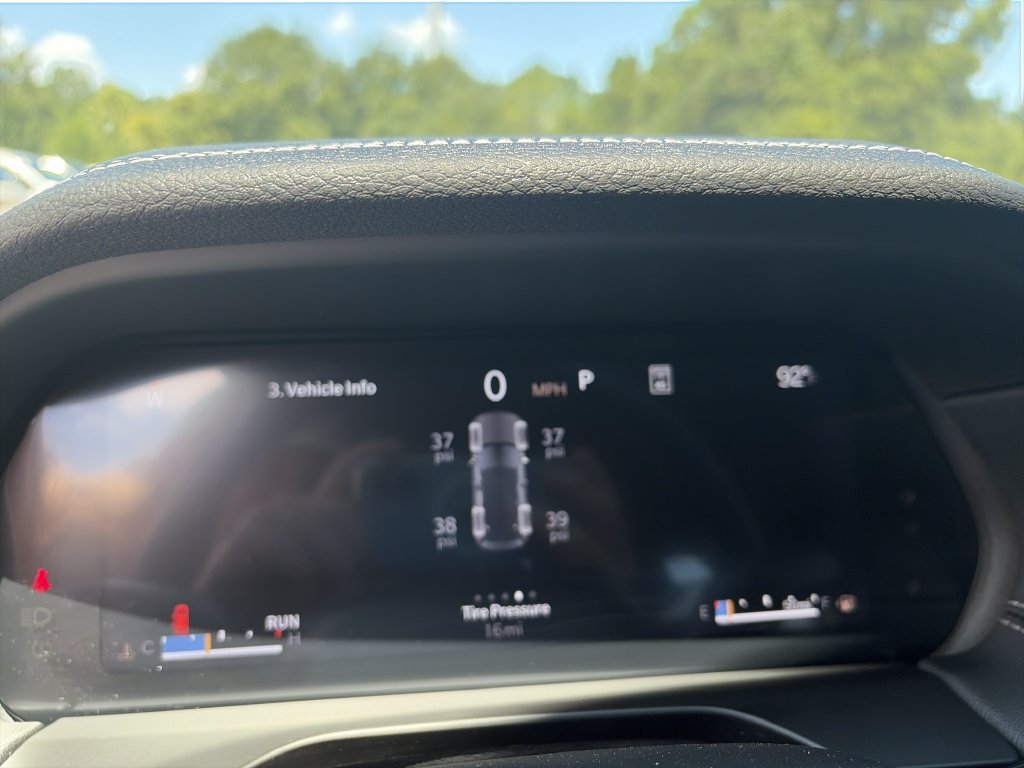 New 2026 Jeep Grand Cherokee Altitude RWD image 34