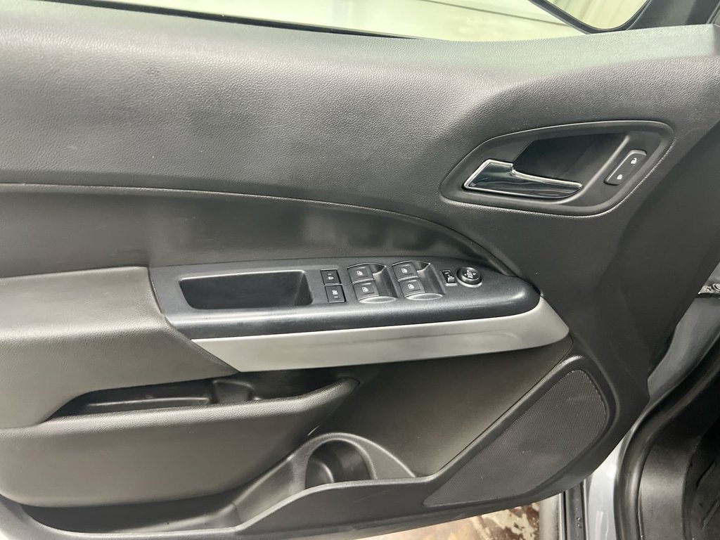 Used 2021 Chevrolet Colorado ZR2 AWD/4WD image 21