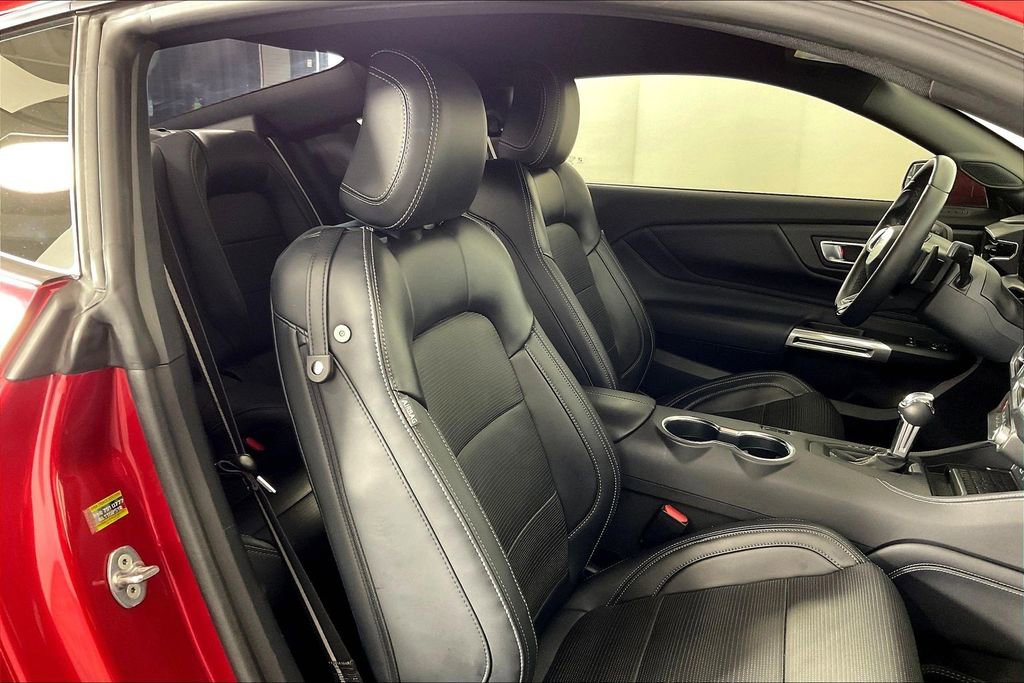 Used 2024 Ford Mustang GT Premium image 10