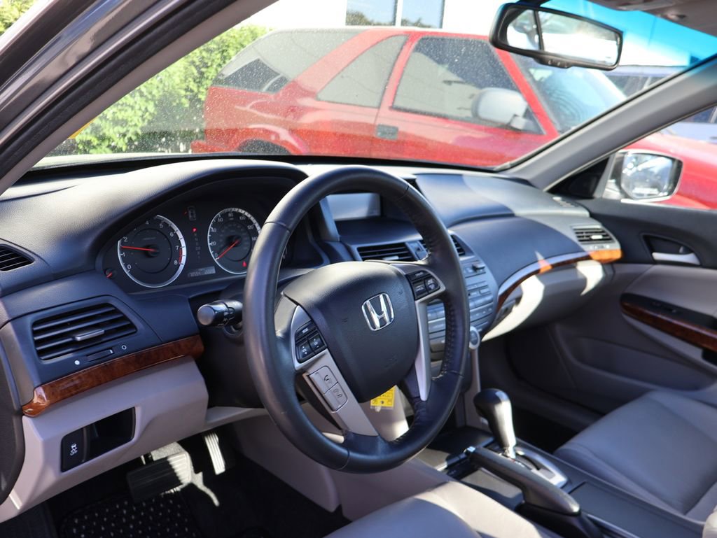Used 2012 Honda Accord EX-L image 9