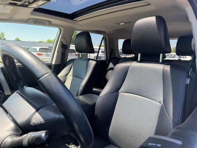 Used 2014 Toyota 4Runner SR5 Premium w/ Convenience Package AWD/4WD image 8
