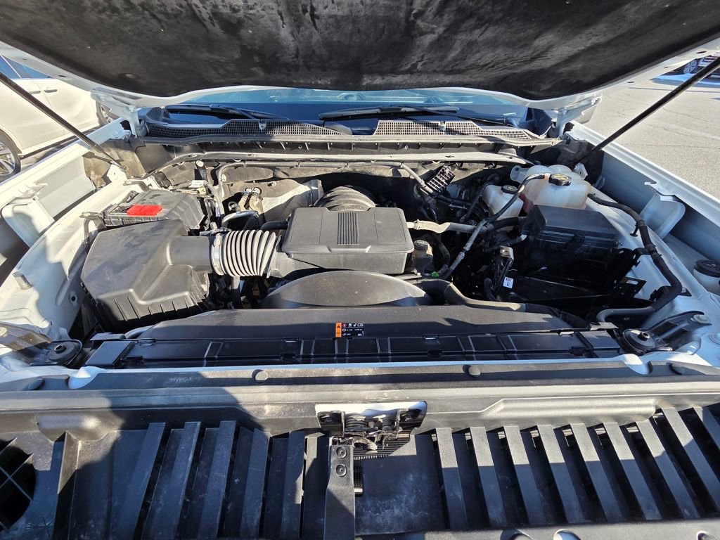 Used 2025 Chevrolet Silverado 2500 Custom w/ Custom Value Package image 31