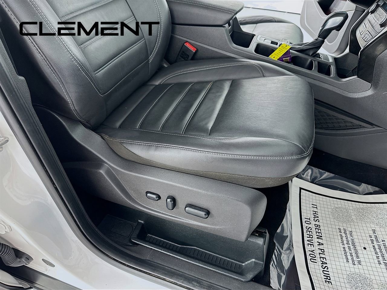 Used 2019 Ford Escape Titanium image 34