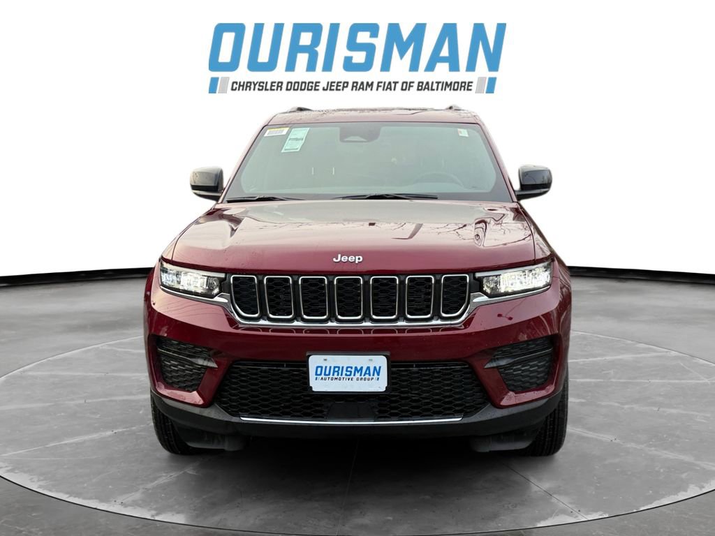 New 2026 Jeep Grand Cherokee Laredo image 8