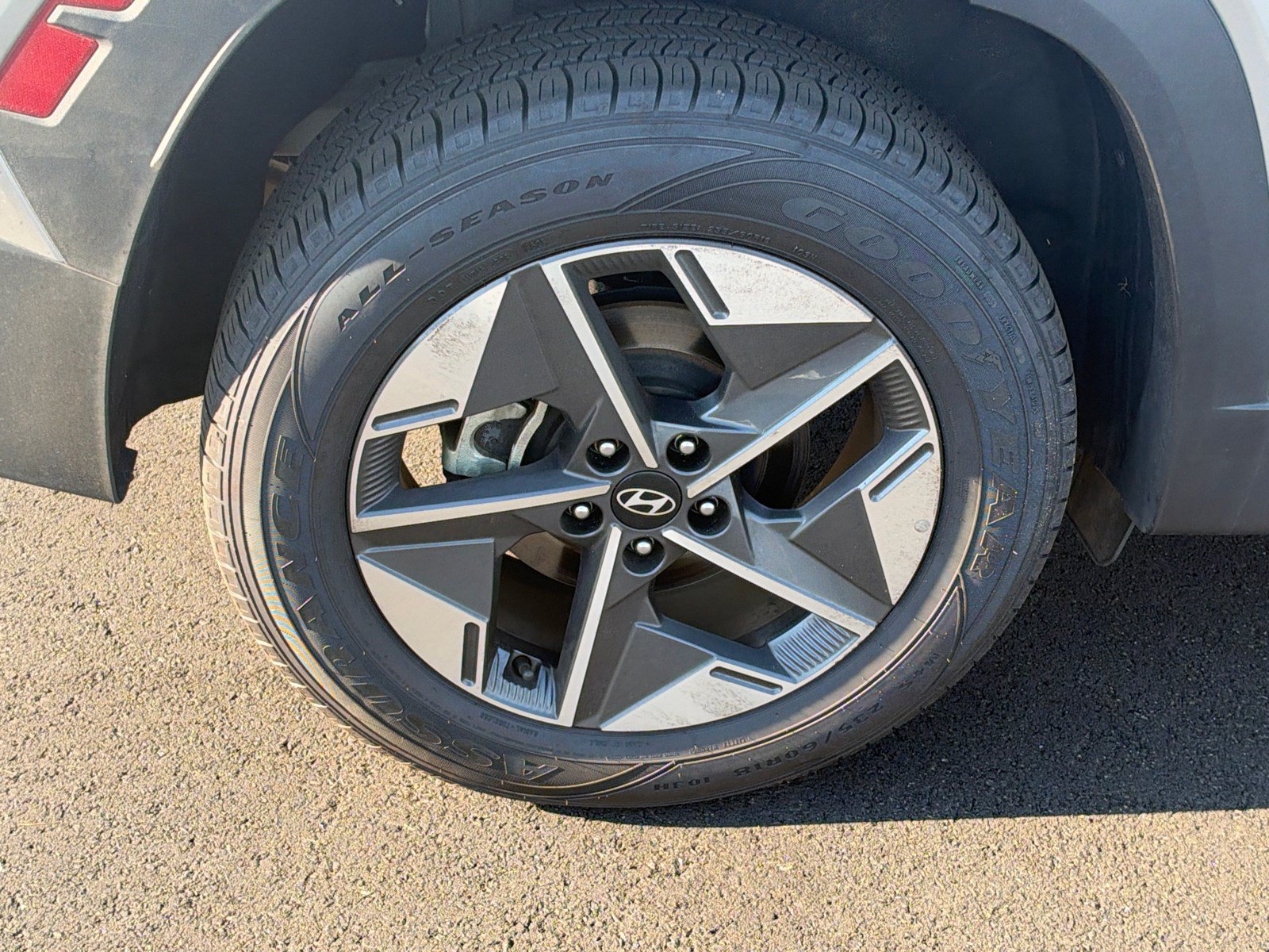 Used 2025 Hyundai Tucson SEL AWD/4WD image 15