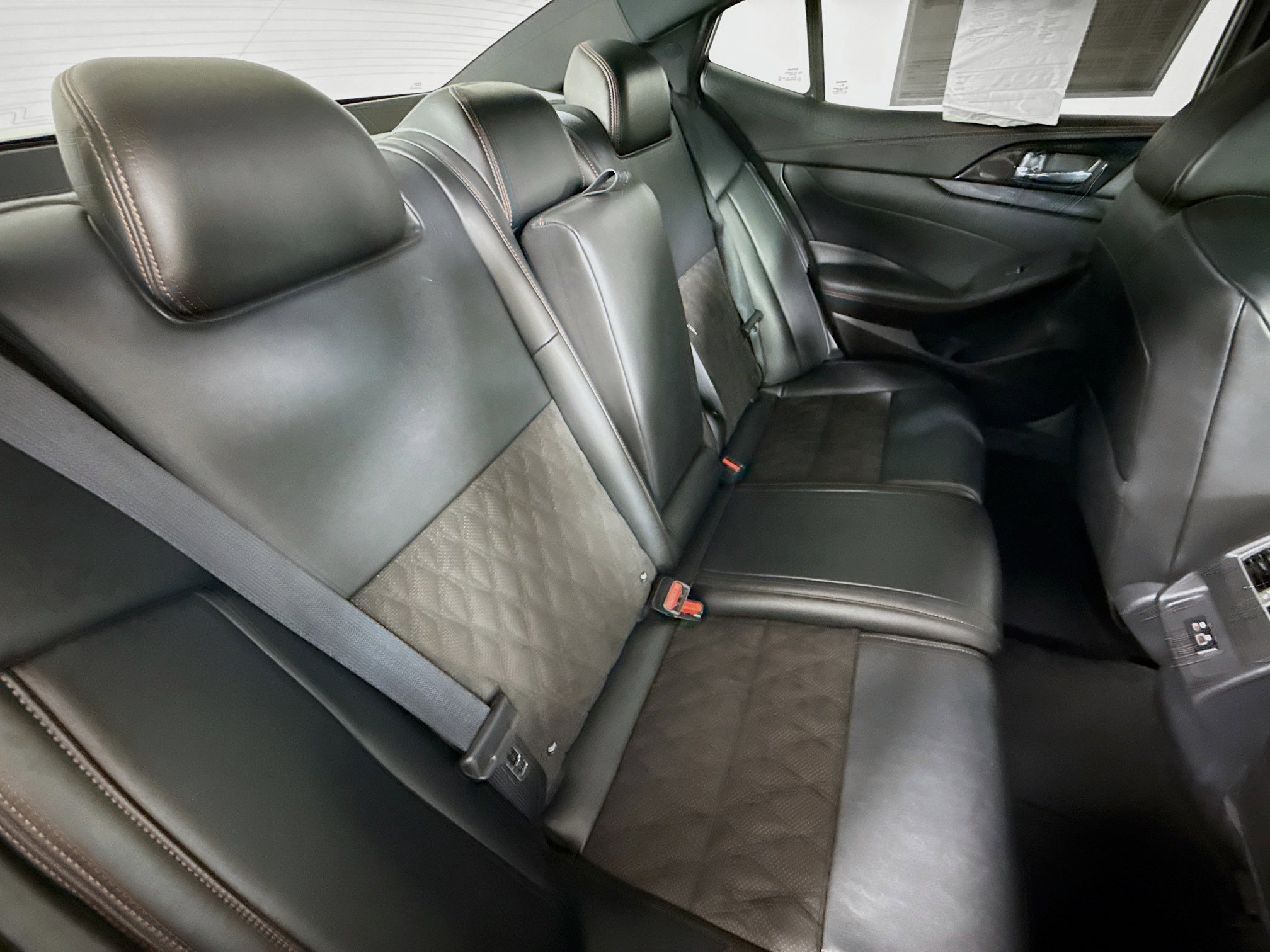 Used 2023 Nissan Maxima SR w/ Sport Mat Group image 35