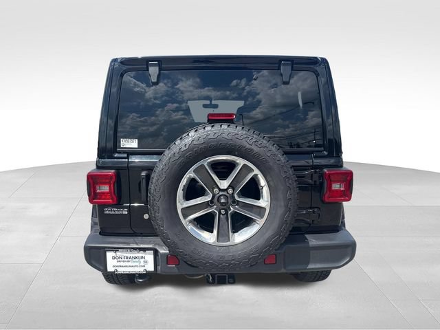 Used 2019 Jeep Wrangler Unlimited Sahara AWD/4WD video 4