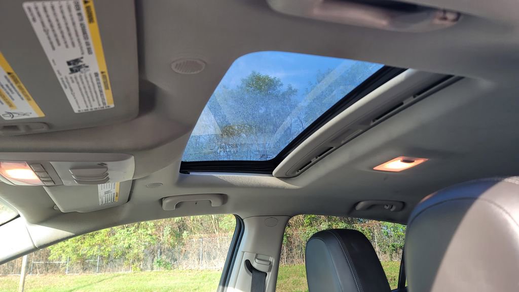 Used 2018 Buick Encore Sport Touring w/ Safety Package image 24