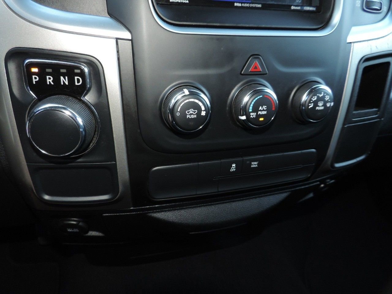 Used 2016 RAM 1500 Classic SLT image 24