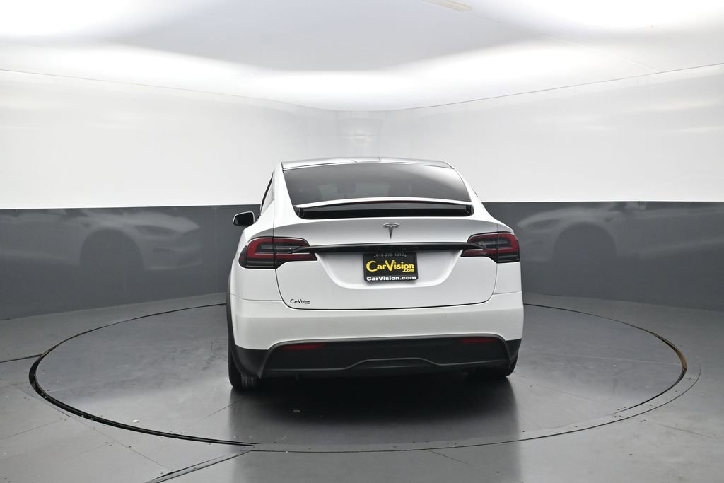 Used 2023 Tesla Model X image 9