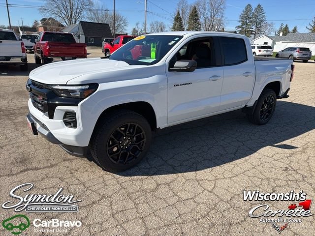 Used 2025 Chevrolet Colorado Z71 w/ Technology Package AWD/4WD image 8